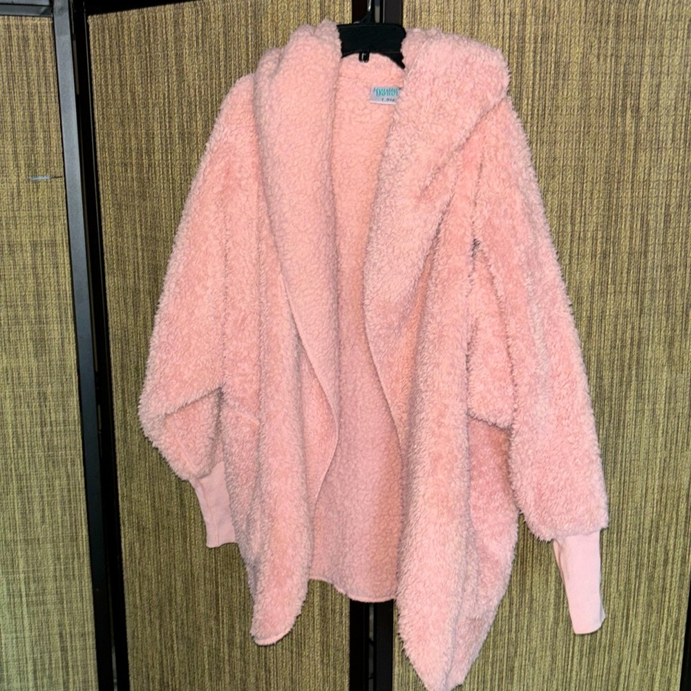 Light pink, long, fluffy sweater (with pockets)